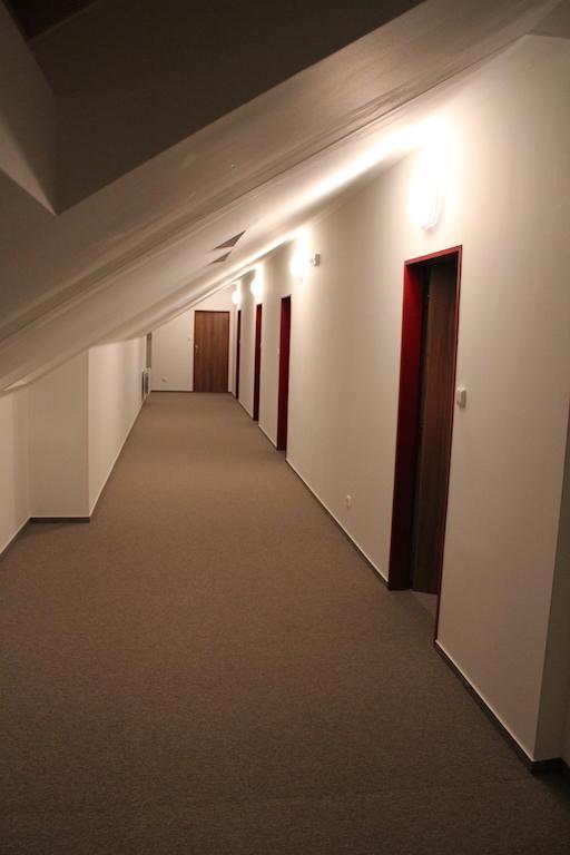 Bily Beranek Hotel Hladov Екстериор снимка